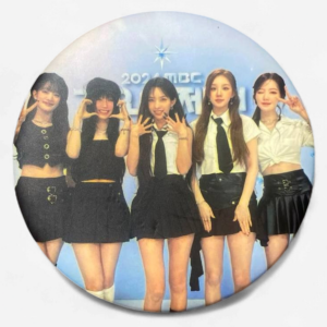 G-Idle Pin group skirts